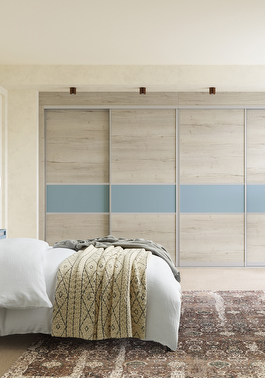 Sliding wardrobe doors in driftwood and fjord
